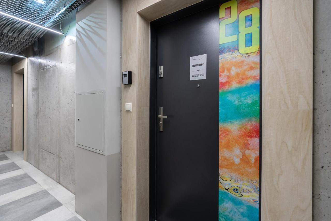 Loft Style Apartments Opienskiego With Parking By Noclegi Renters Poznan Luaran gambar